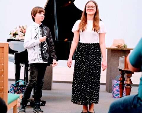 1568043b-b72e-42be-99d6-6bdc2c625b24